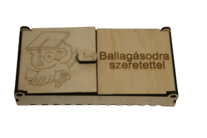 Ajándékátadó doboz